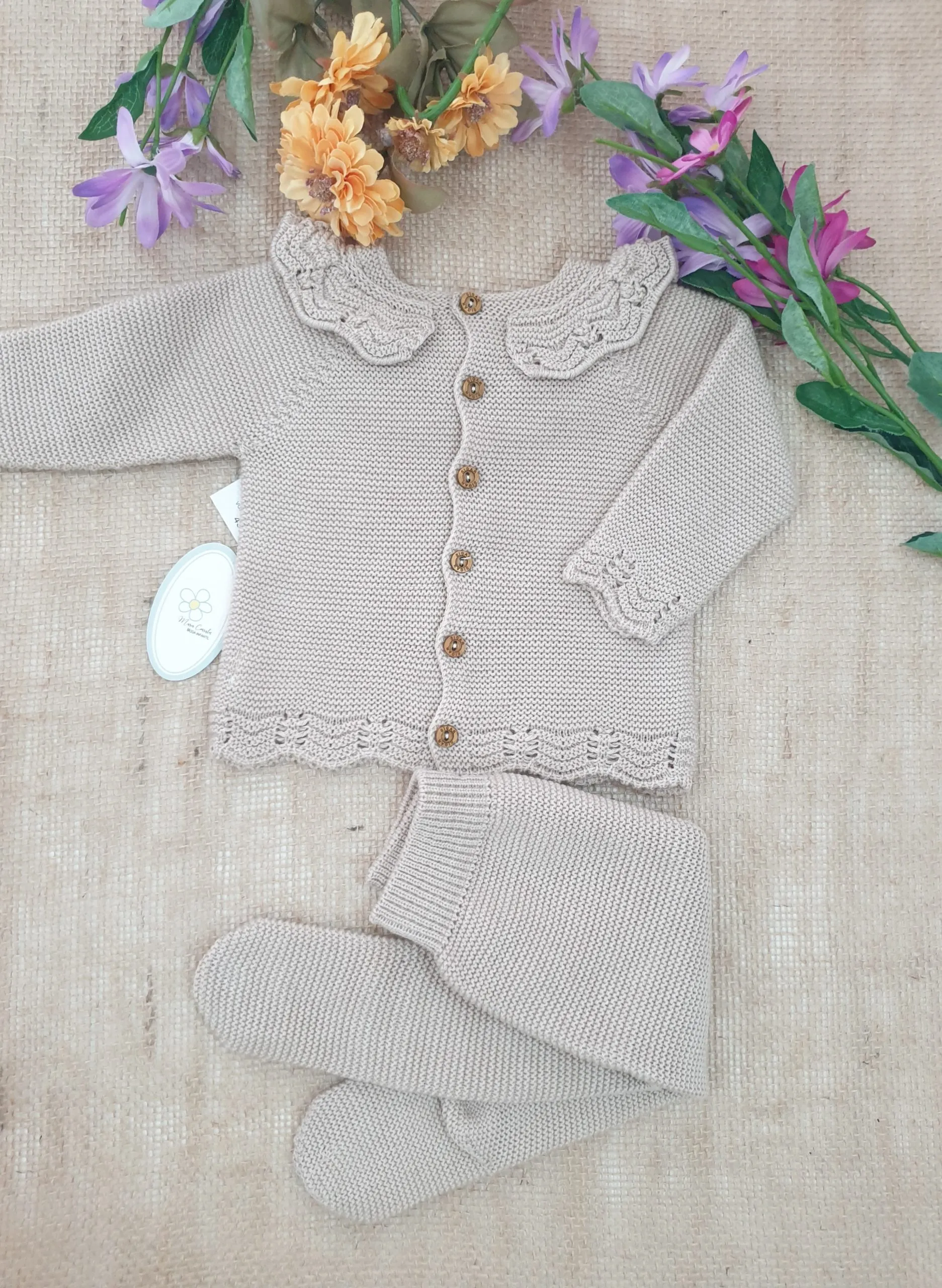 A Conjunto polaina bebé punto Sigar R091276 Beig