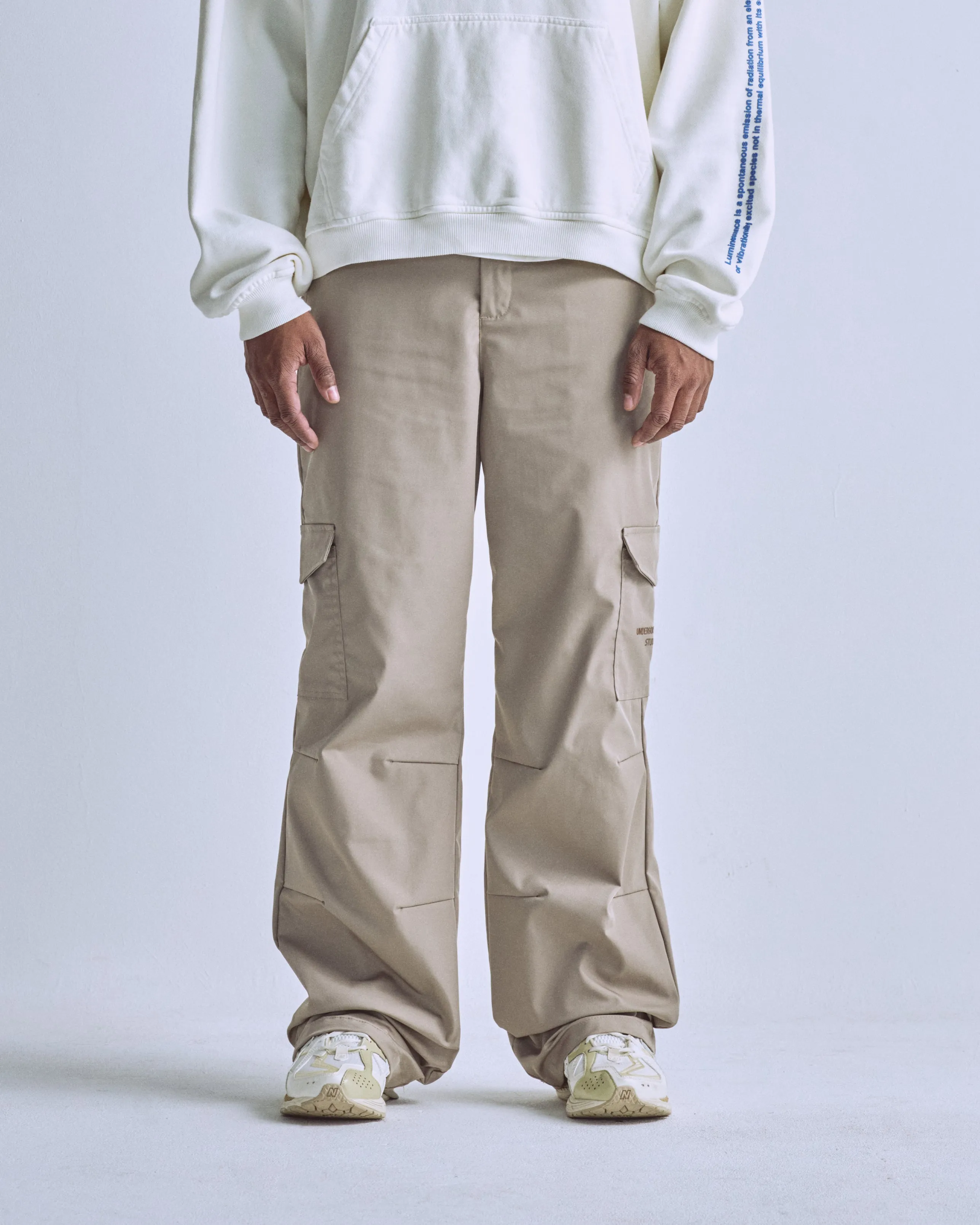 Basics Pockets Trousers Cream