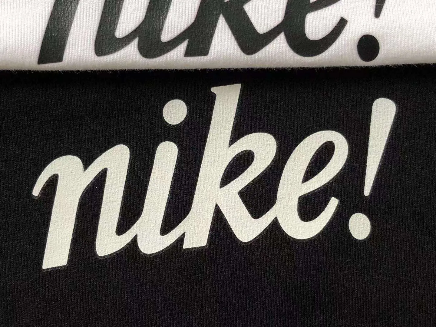 CAMISETA NIKE LOGO TSHIRT – BLACK/WHITE
