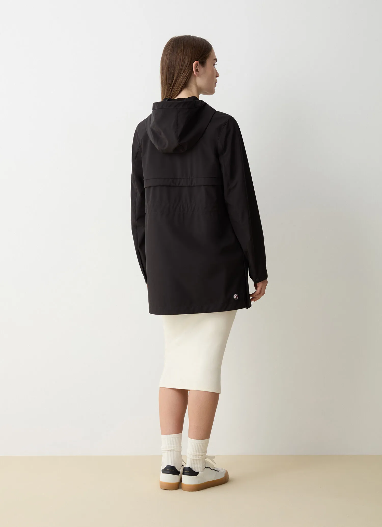 Chaqueta larga en softshell elástico