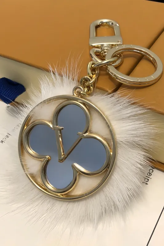 Diseñador Keychain Classic Exquisito Fashion Luxury Keychain de alta calidad Bags de cuero unisex Lanyard Garalina de llavero co