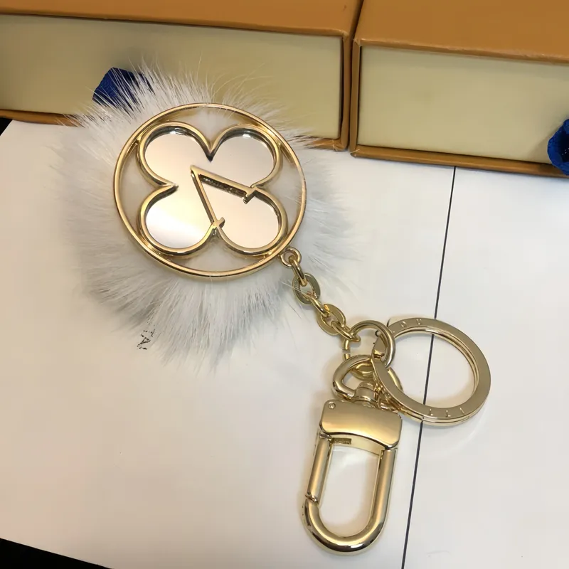 Diseñador Keychain Classic Exquisito Fashion Luxury Keychain de alta calidad Bags de cuero unisex Lanyard Garalina de llavero co