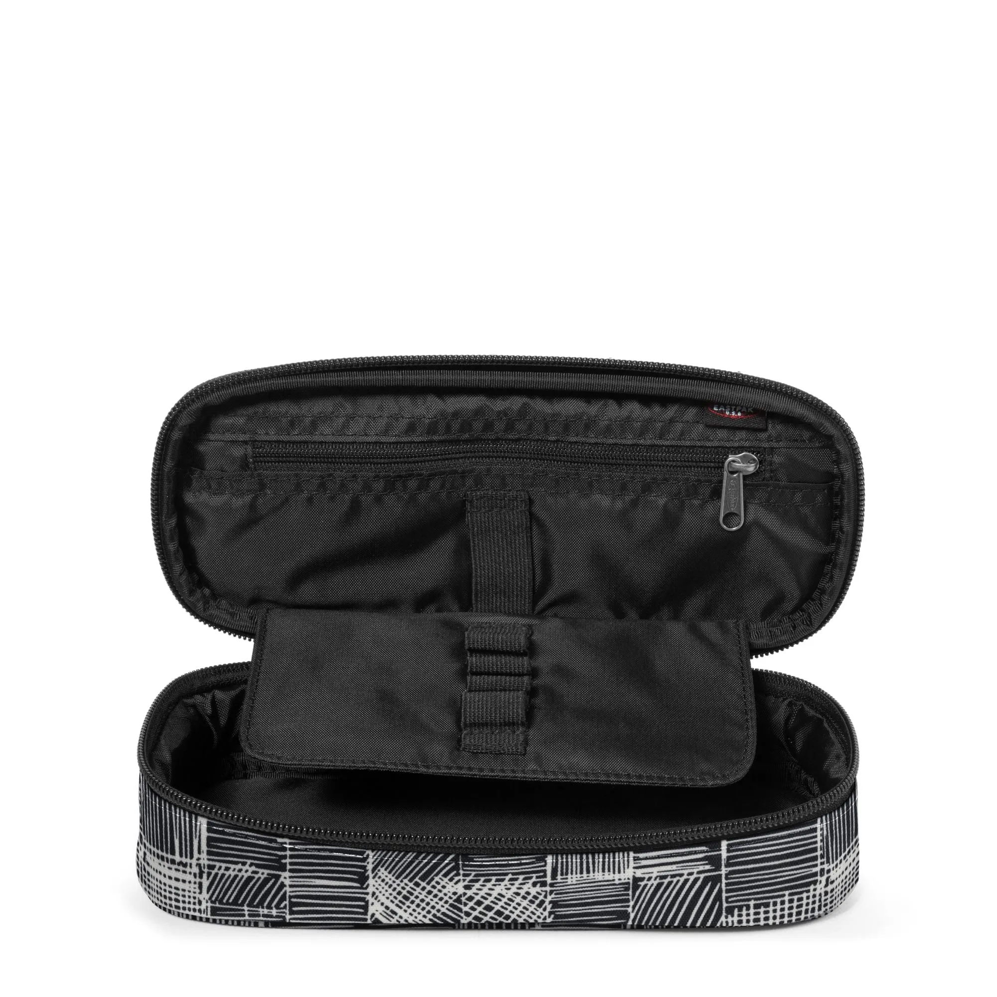 Estuche Eastpak escolar: PLUMIER OVAL EK71704N Doodle Check negro y blanco rayas