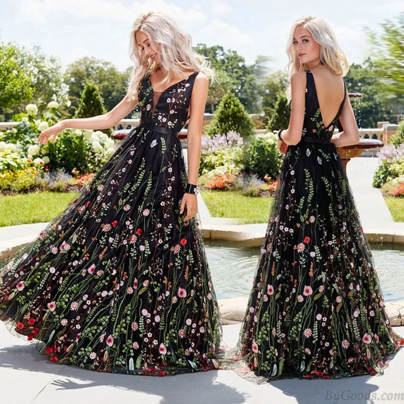 Fashion Deep V Neck Backless Maxi Club Party Evening Dress Prom Dress Long Skirt Black Sleeveless Flowers Embroidered Dress