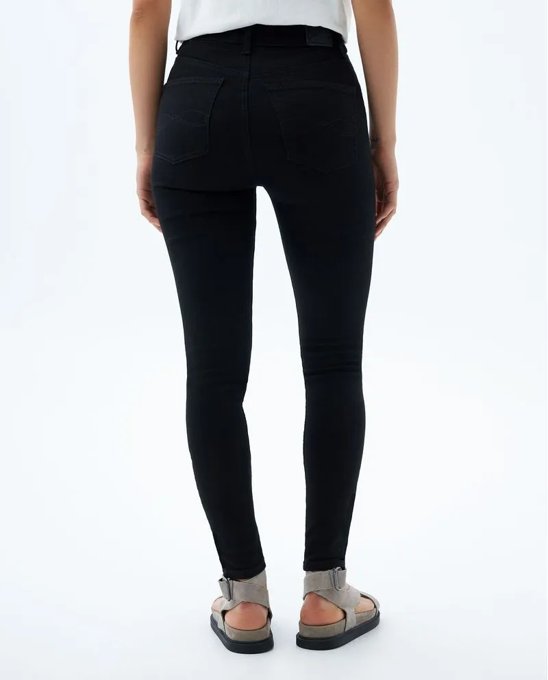 Jean oscuro para mujer