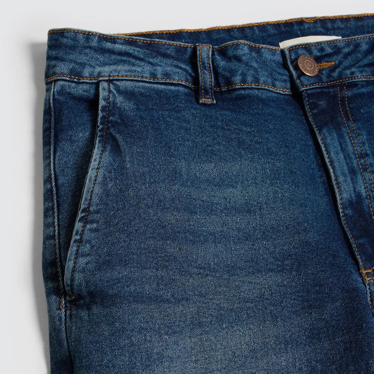 Jeans Chino Tono Medio