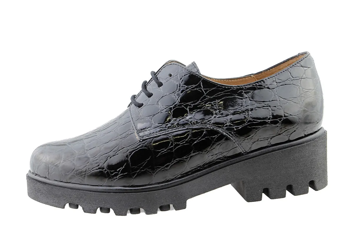 LACEUP SHOE BLACK COCO PATENT