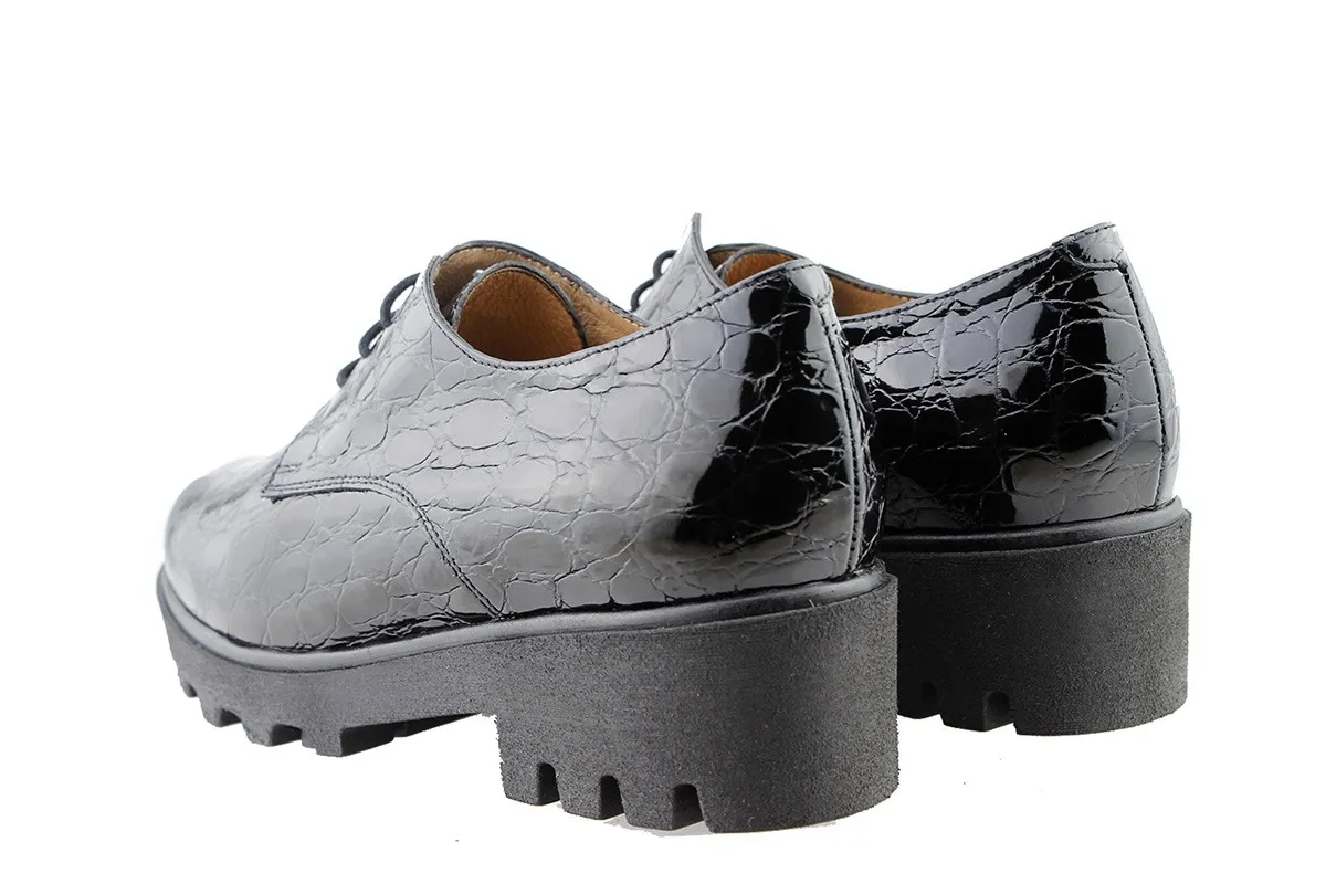 LACEUP SHOE BLACK COCO PATENT