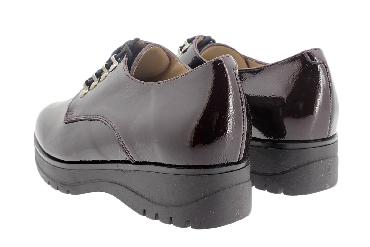 LACEUP SHOE BORDEAUX PATENT