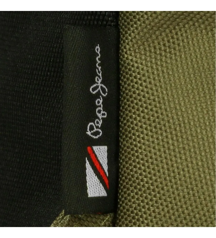 Mochila Aris + Estuche verde