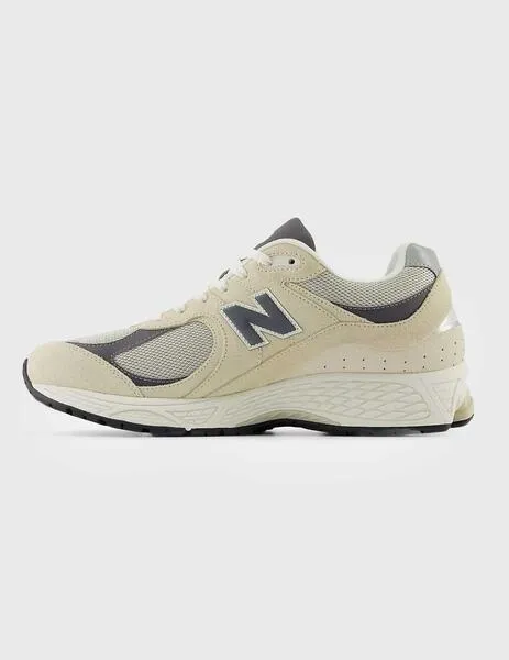 New Balance 2002R Zapatillas beige para hombre y para mujer