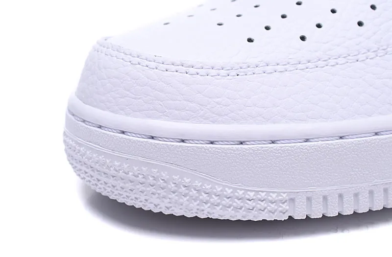 Nike Air Force Mid B&W