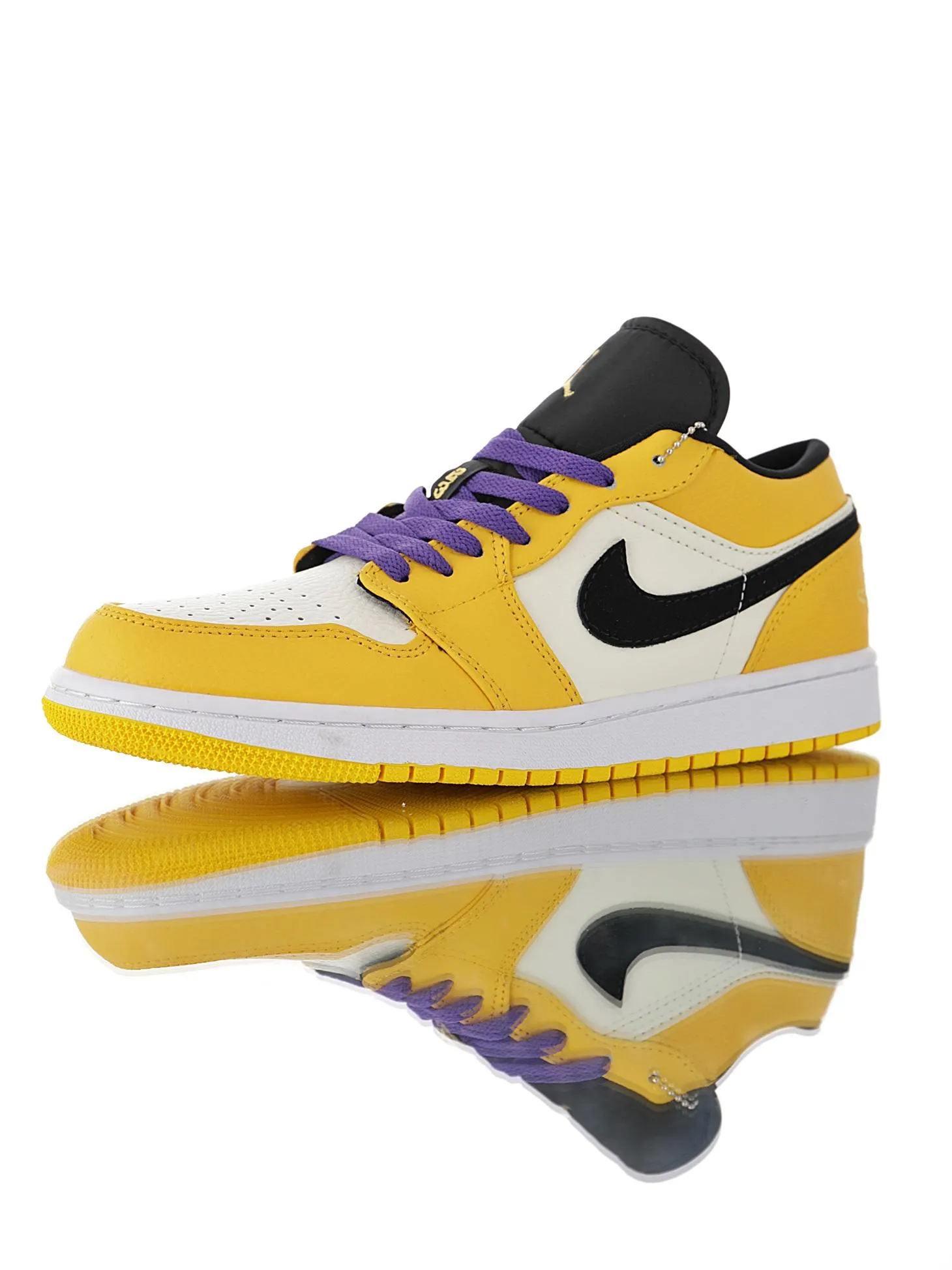 Nike Air Jordan 1 Low