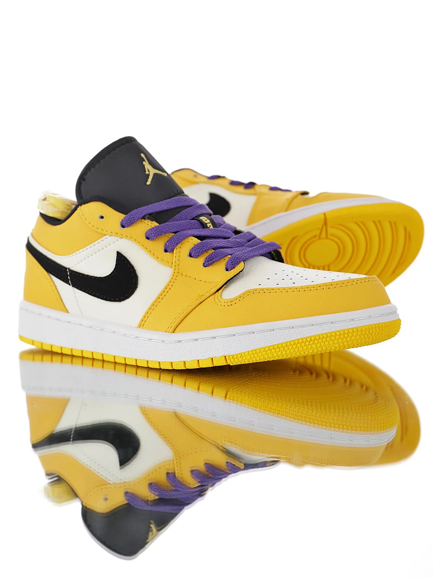Nike Air Jordan 1 Low