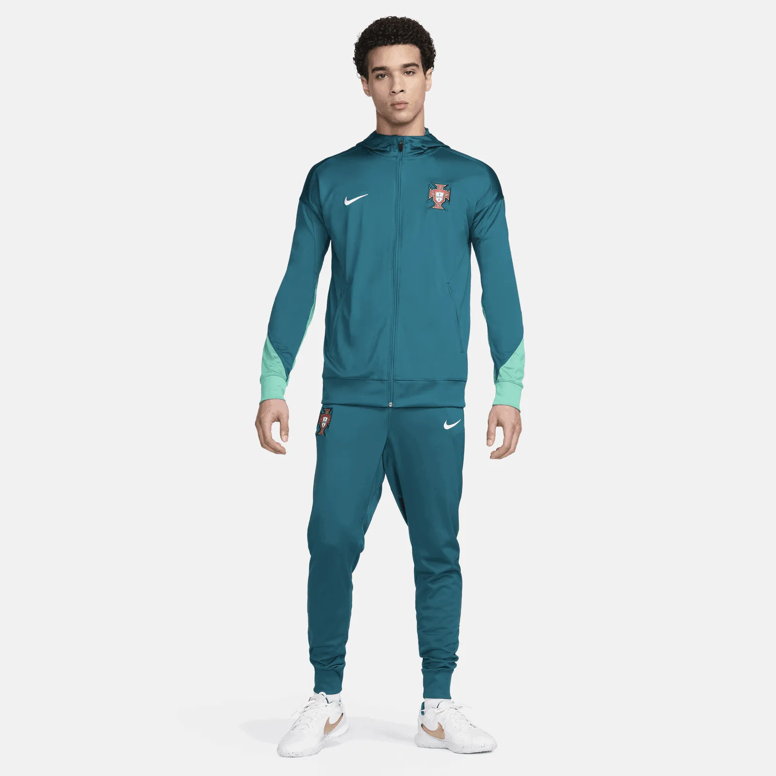 NIKE DRIFIT PORTUGAL STRIKE