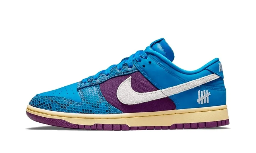 Nike Dunk Low Undefeated 5 On It Dunk vs. AF1