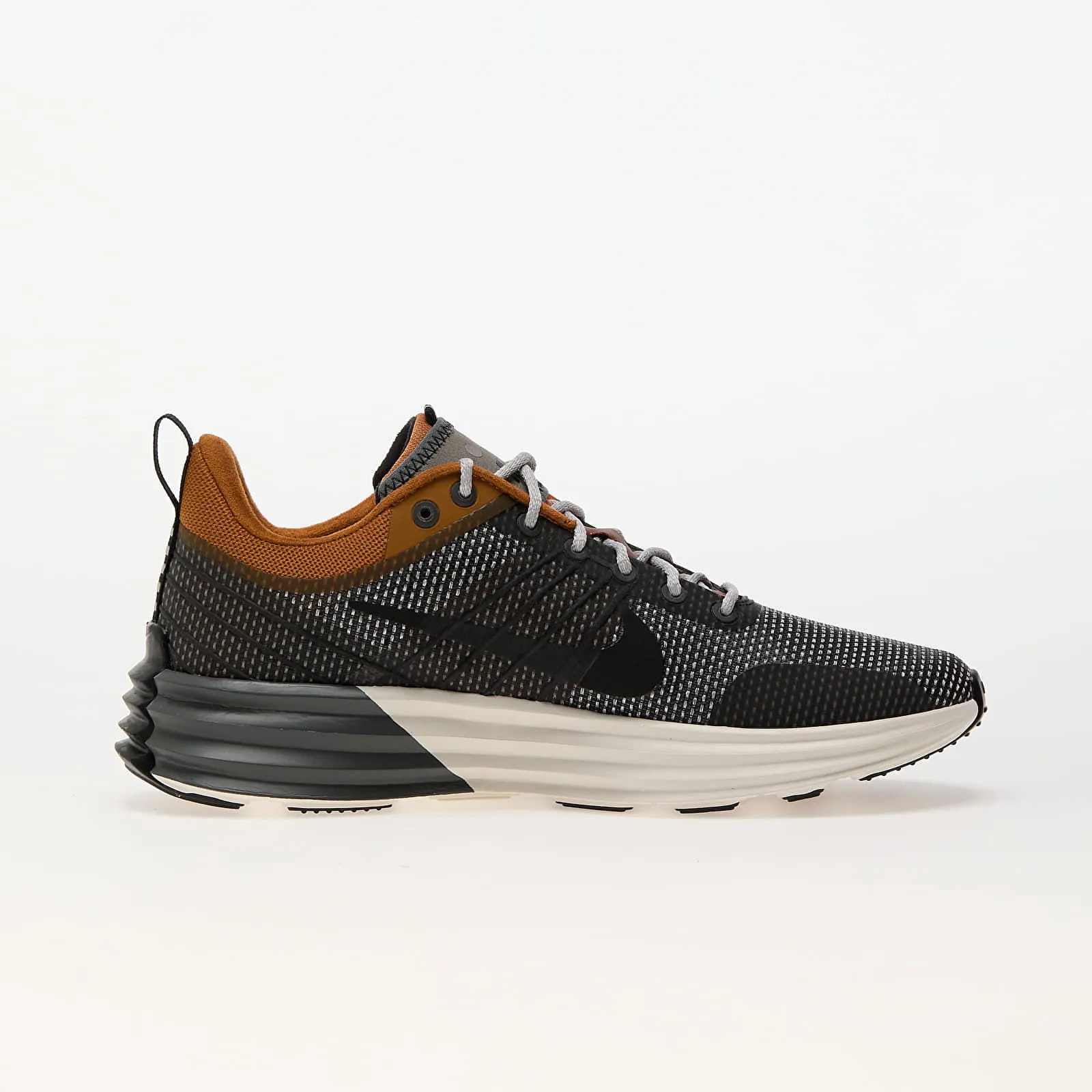 Nike LUNAR ROAM SE