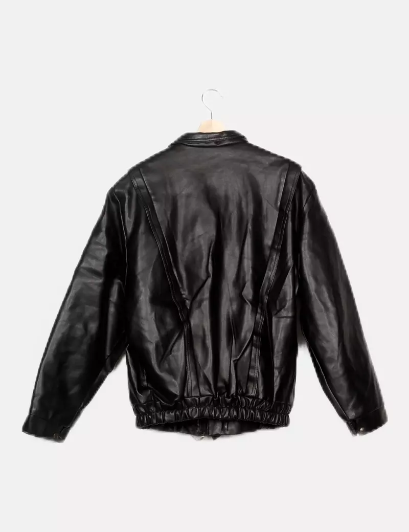 NoName Chaqueta negra polipiel