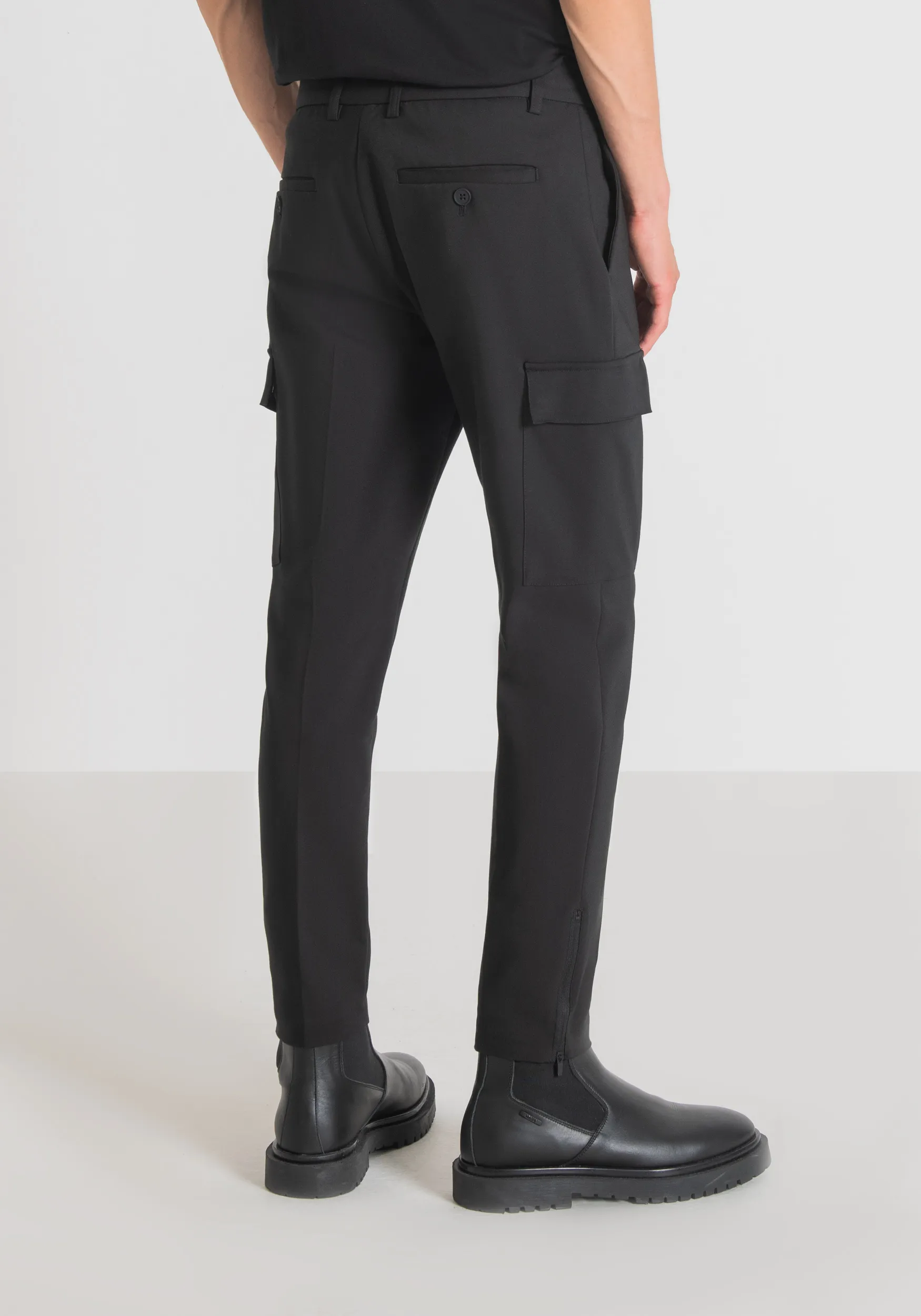 PANTALONES SKINNY FIT «BJORN» DE MEZCLA DE ALGODÓN ELÁSTICO CON CREMALLERA EN EL BAJO