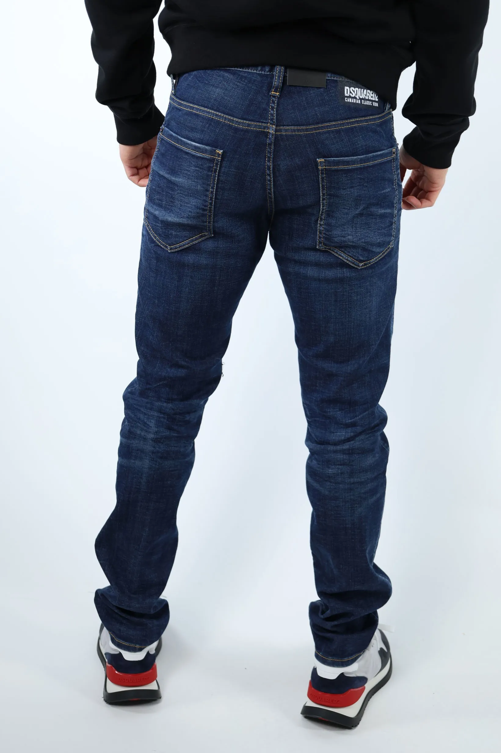 Pantalón vaquero azul oscuro 