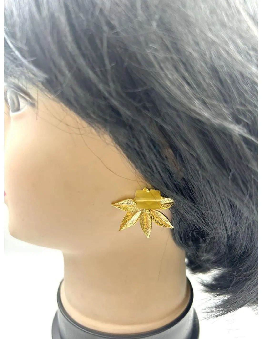 PENDIENTES BODA CORTOS DORADOS Y AMARILLOS PARA DIA Y NOCHE