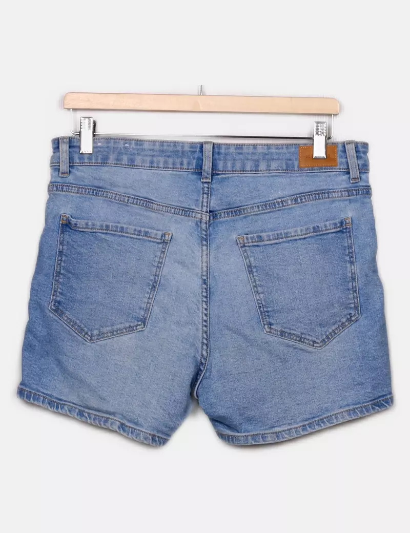 Pull&Bear Vaqueros cortos