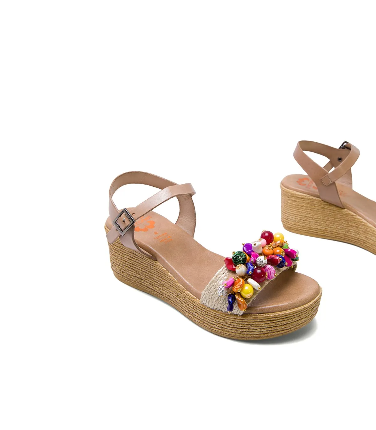 SANDALIA CUÑA CON ABALORIOS TAUPE COLORES IRATI
