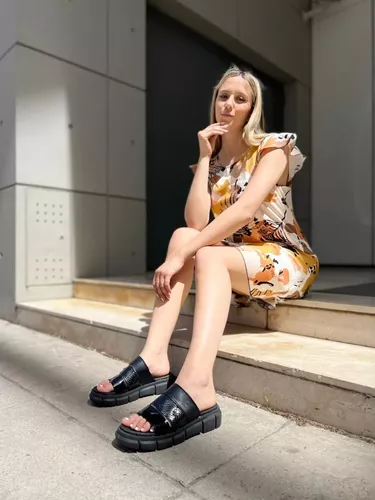SANDALIA DE MUJER TRES TIRAS LIVIANA MODA VERANO ART215
