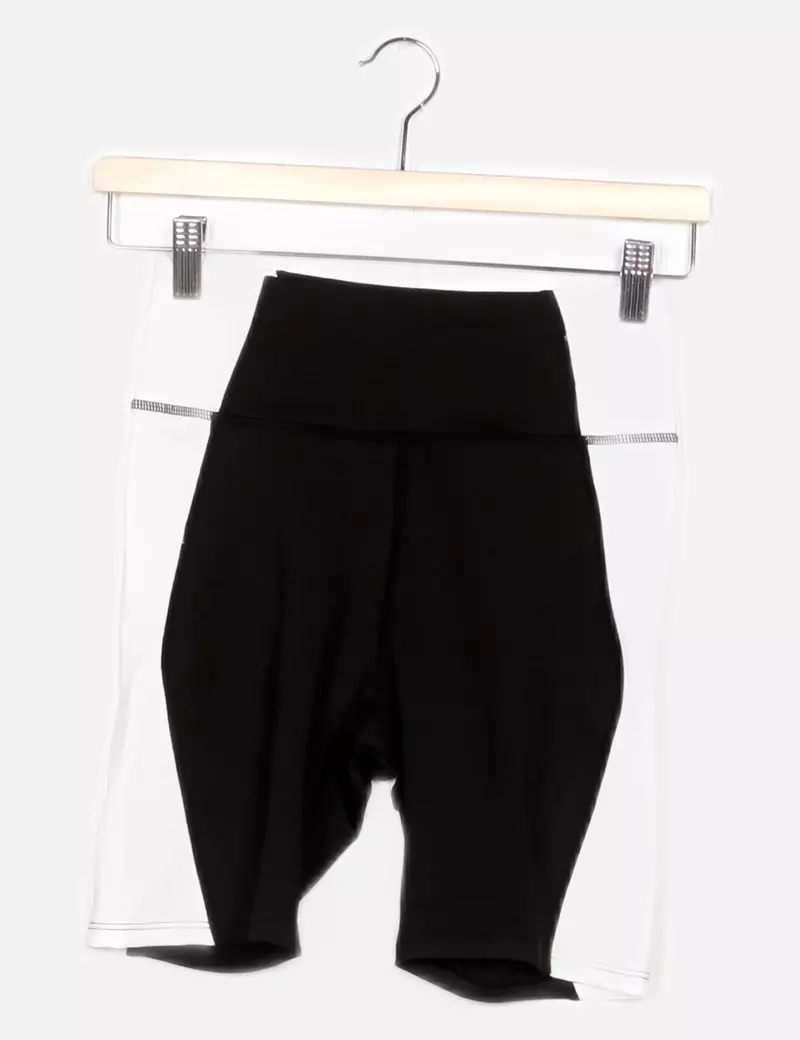 SHEIN Leggings Cortos