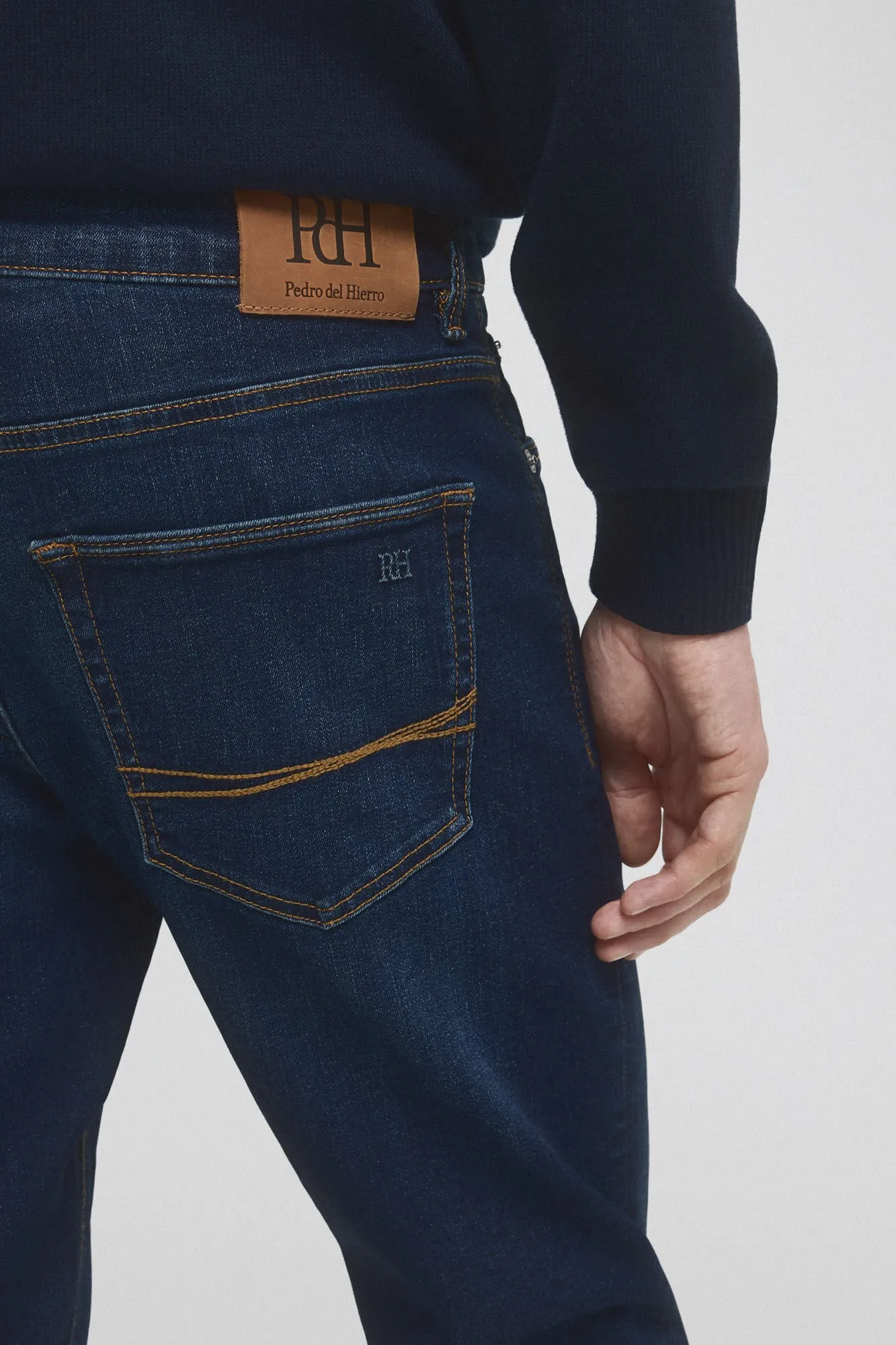 Slim fit Premium Flex lightweight jeans