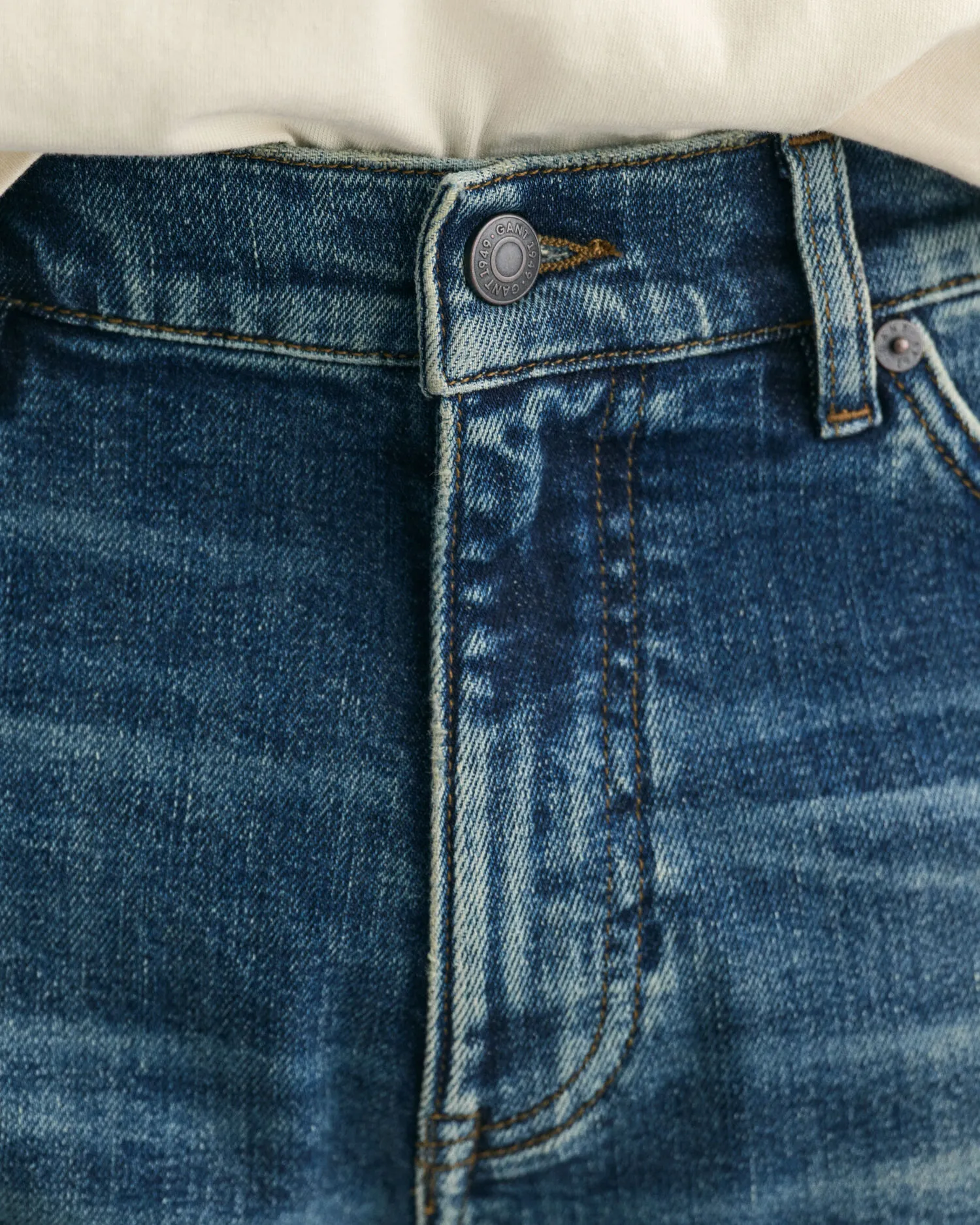 Vaqueros Regular Fit con lavado vintage