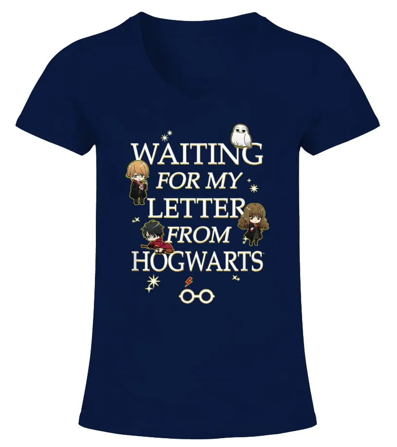 Waiting For My Letter From Hogwarts Camiseta cuello pico Mujer