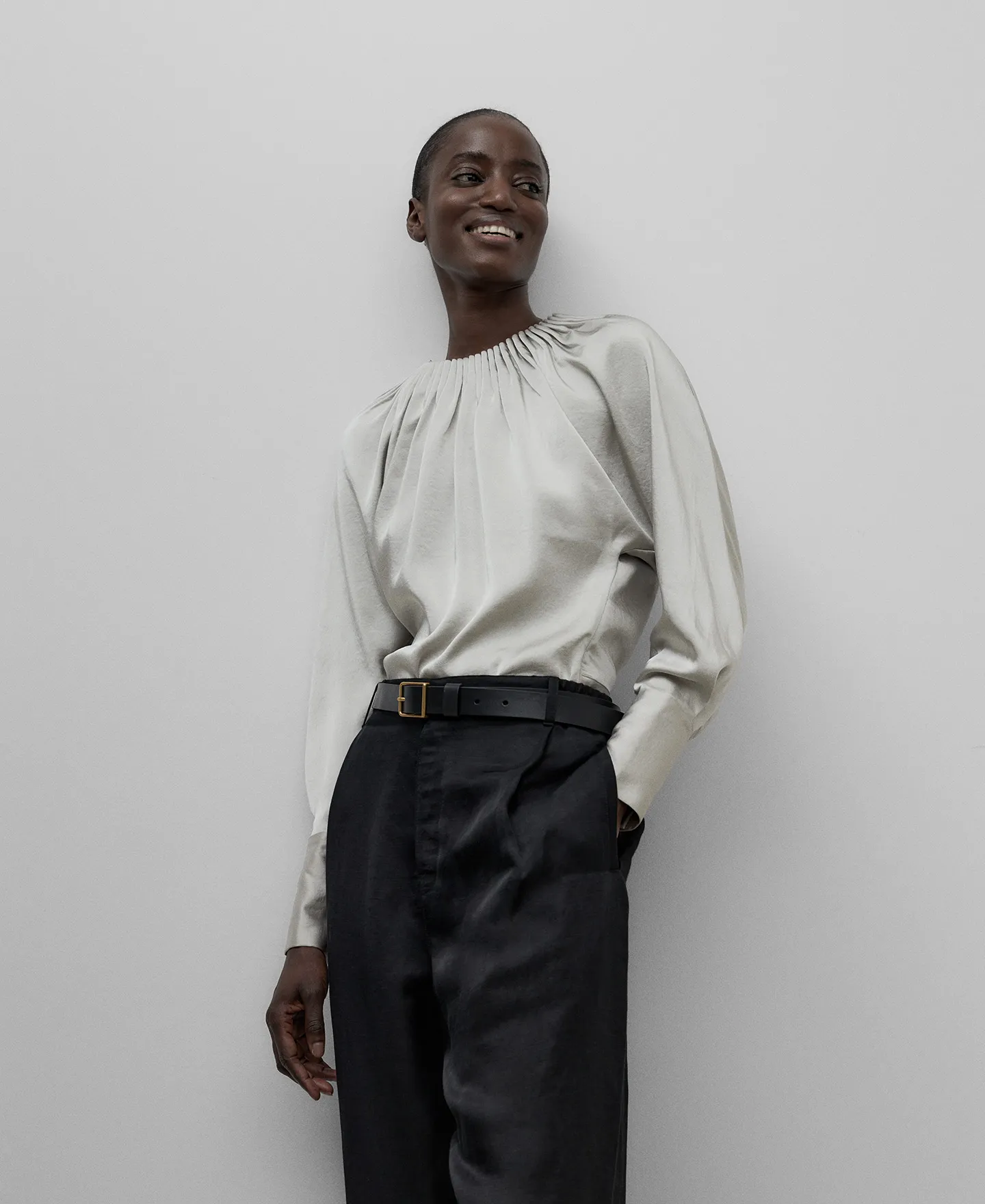 White ruffled collar blouse for women